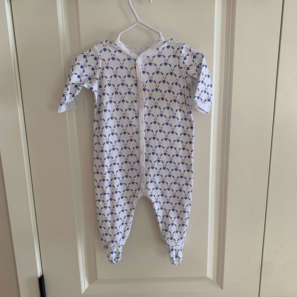 Roller rabbit blue bunny print size is 3-6